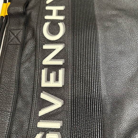Givenchy Black Drawstring Bag-unisex - Picture 2 of 12